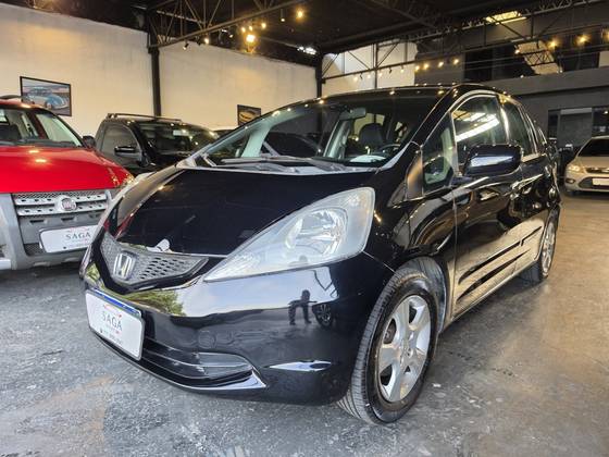 HONDA FIT 1.4 LX 16V FLEX 4P MANUAL HONDA FIT 1.4 LX 16V FLEX 4P MANUAL